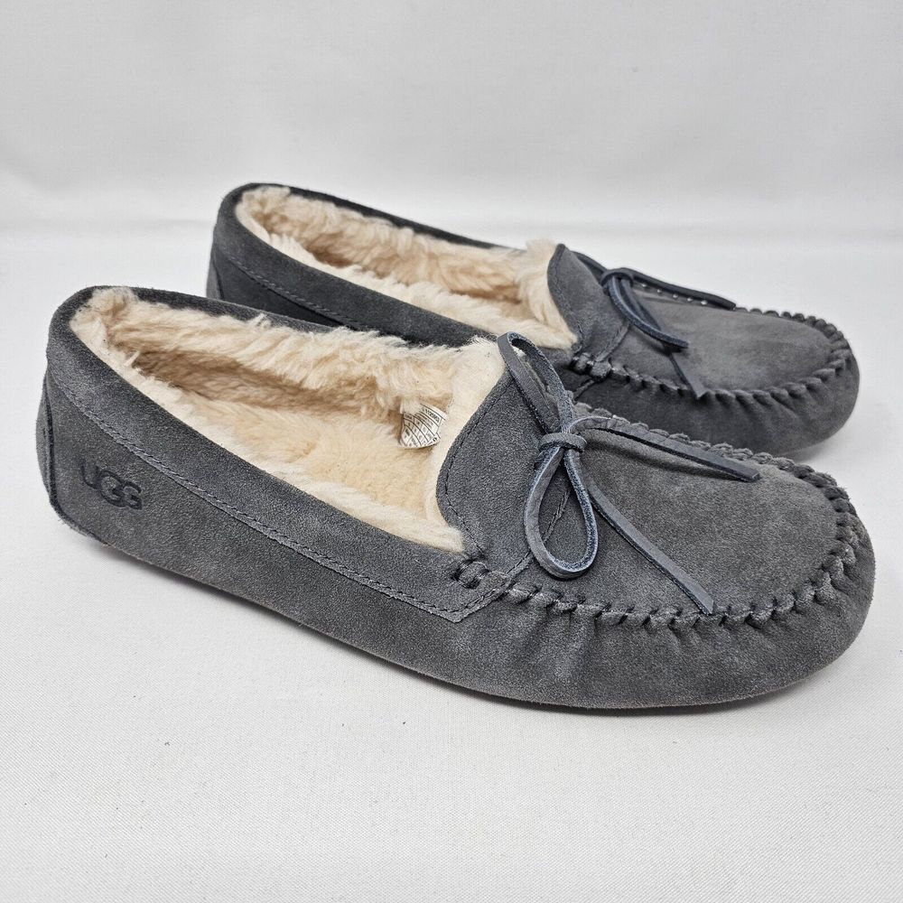 UGG Australia Mens Gray Suede Moccasin US Size 9 Slip On 1125953 Corvin‎ Loafers
